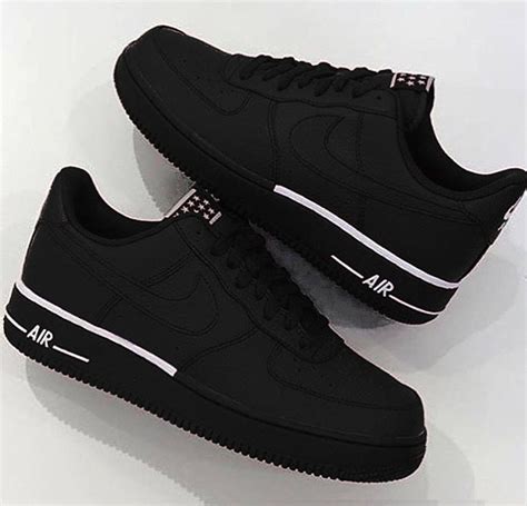 airforce nike zwart|black Air Force One shoes.